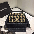 Chanel 19 tweed Flap Bag Black and beige